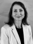 Headshot of Dr. Dorianne Green, Medical Writer
